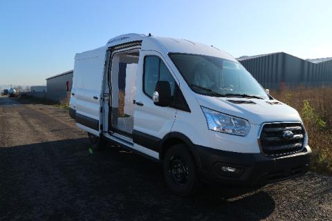 Ford E-Transit Custom